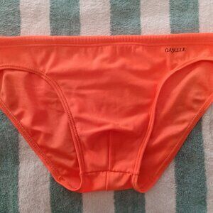 NWOT RARE VINTAGE GAZELLE DESIGNER SWIM BRIEF, ORANGE, SIZE "1" (Est. 30" - 32")